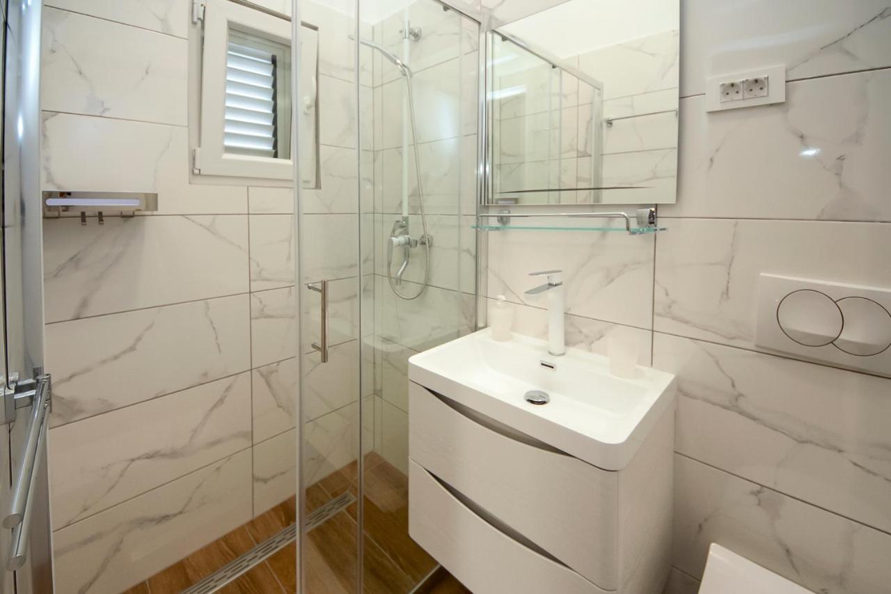 Apartments4You Водице Екстер'єр фото