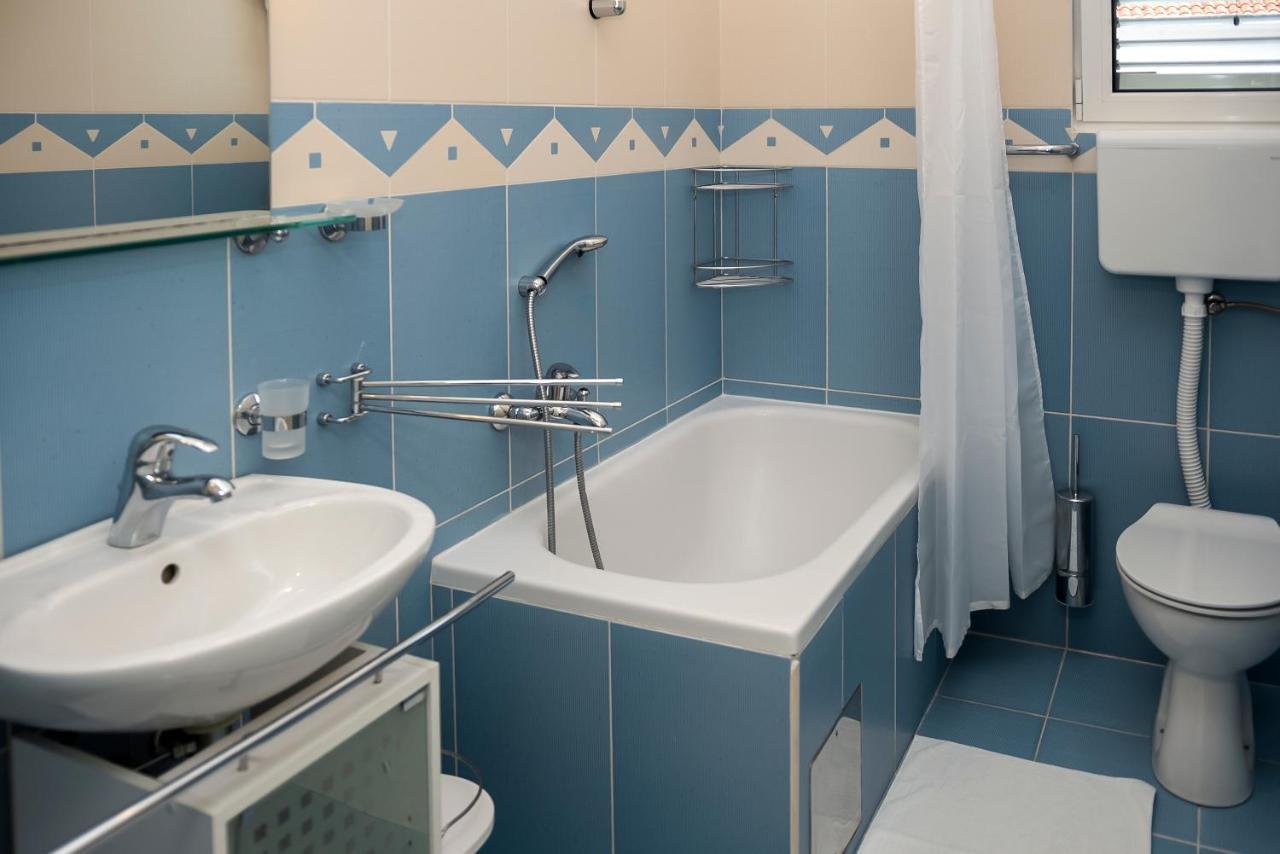 Apartments4You Водице Екстер'єр фото