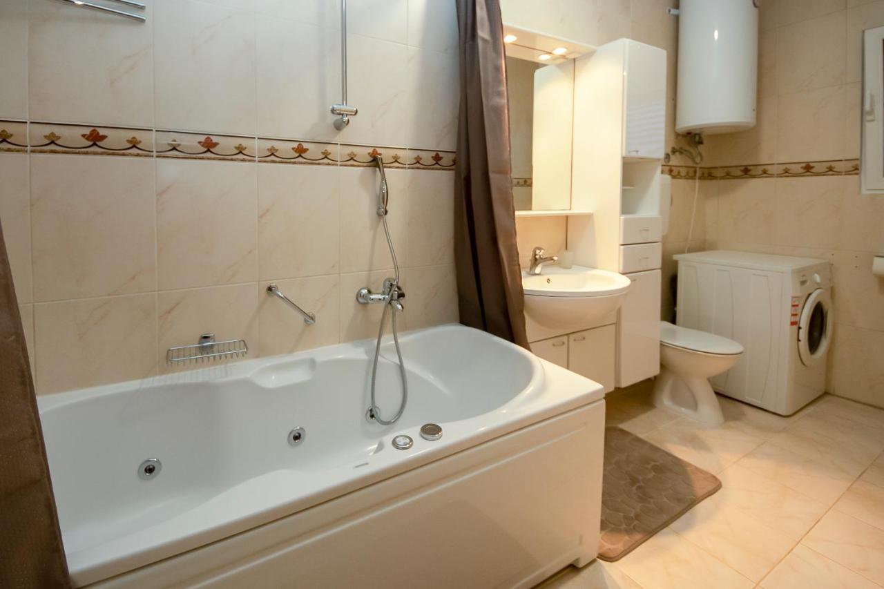 Apartments4You Водице Екстер'єр фото