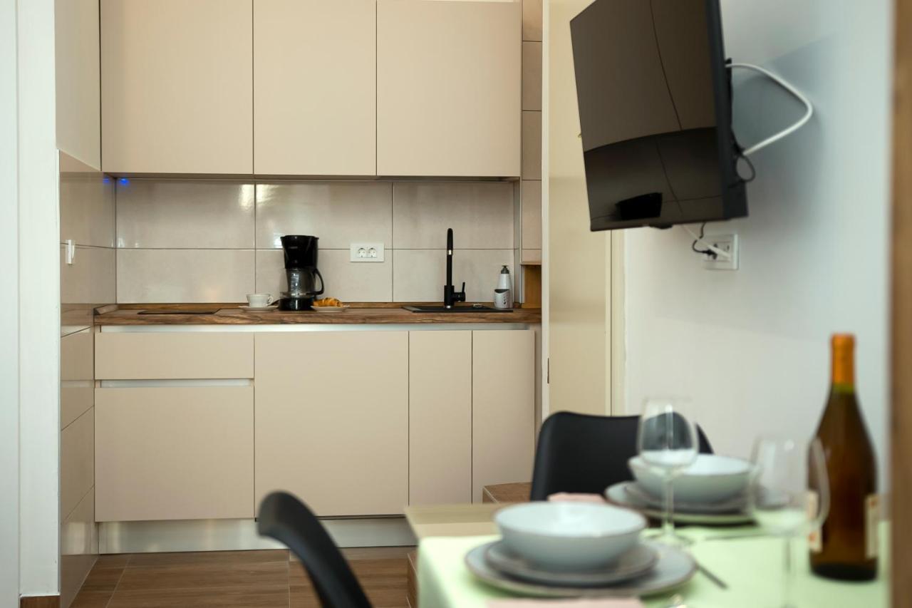 Apartments4You Водице Екстер'єр фото