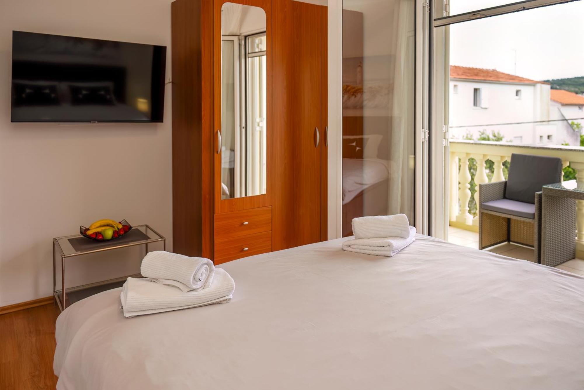Apartments4You Водице Екстер'єр фото